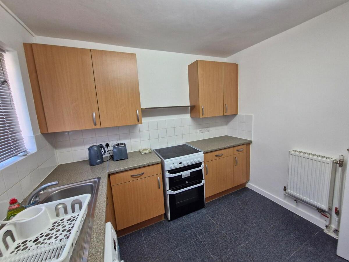 Appartement Flat In Of - E1 *